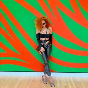 Meet your Posher, Rickki